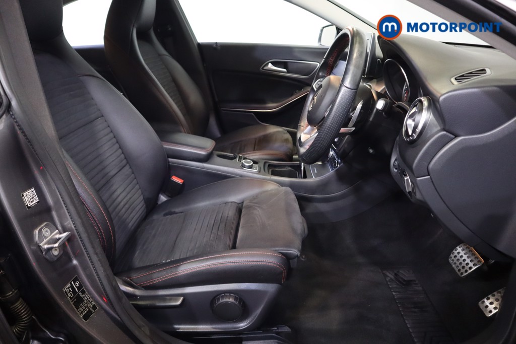 Mercedes-Benz CLA Amg Line Edition Automatic Petrol Coupe - Stock Number (1589953) - 6th supplementary image