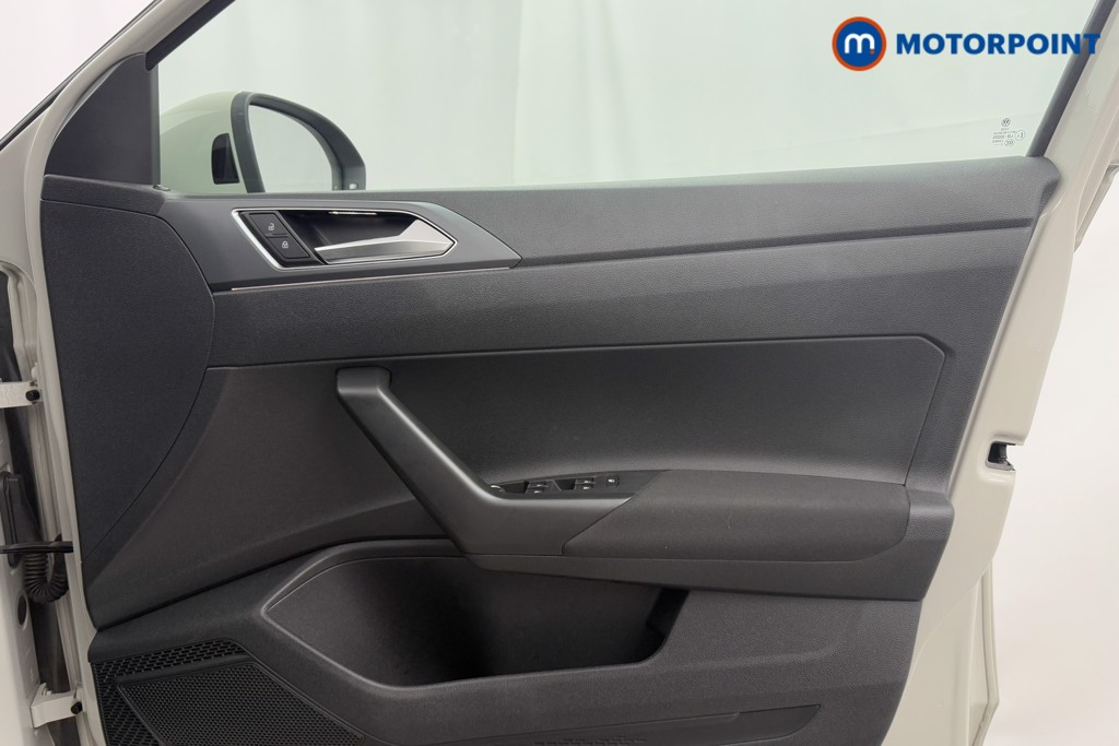 Volkswagen Taigo R-Line Automatic Petrol SUV - Stock Number (1589981) - 17th supplementary image