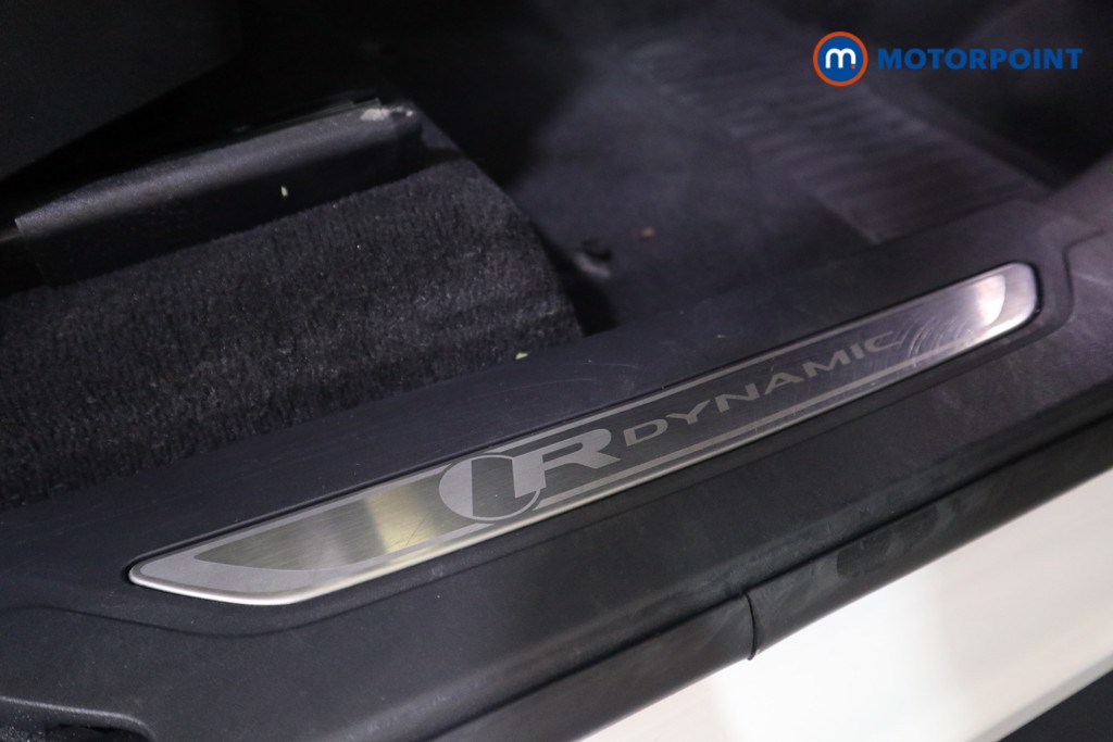 Land Rover Range Rover Velar R-Dynamic Se Automatic Diesel SUV - Stock Number (1590044) - 12th supplementary image