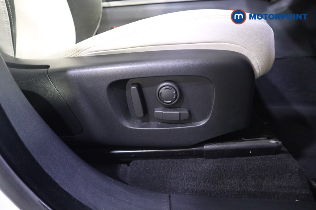 Land Rover Range Rover Velar R-Dynamic Se Automatic Diesel SUV - Stock Number (1590044) - 13th supplementary image