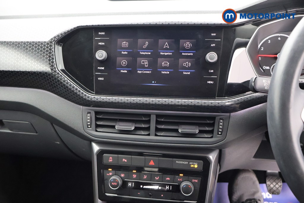 Volkswagen T-Cross SEL Manual Petrol SUV - Stock Number (1590153) - 8th supplementary image