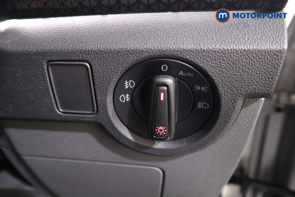 Volkswagen T-Cross SEL Manual Petrol SUV - Stock Number (1590164) - 10th supplementary image