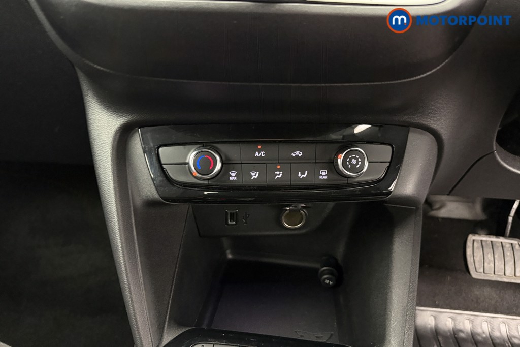 Vauxhall Corsa Design Automatic Petrol Hatchback - Stock Number (1590251) - 10th supplementary image