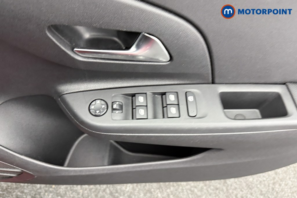 Vauxhall Corsa Design Automatic Petrol Hatchback - Stock Number (1590251) - 15th supplementary image