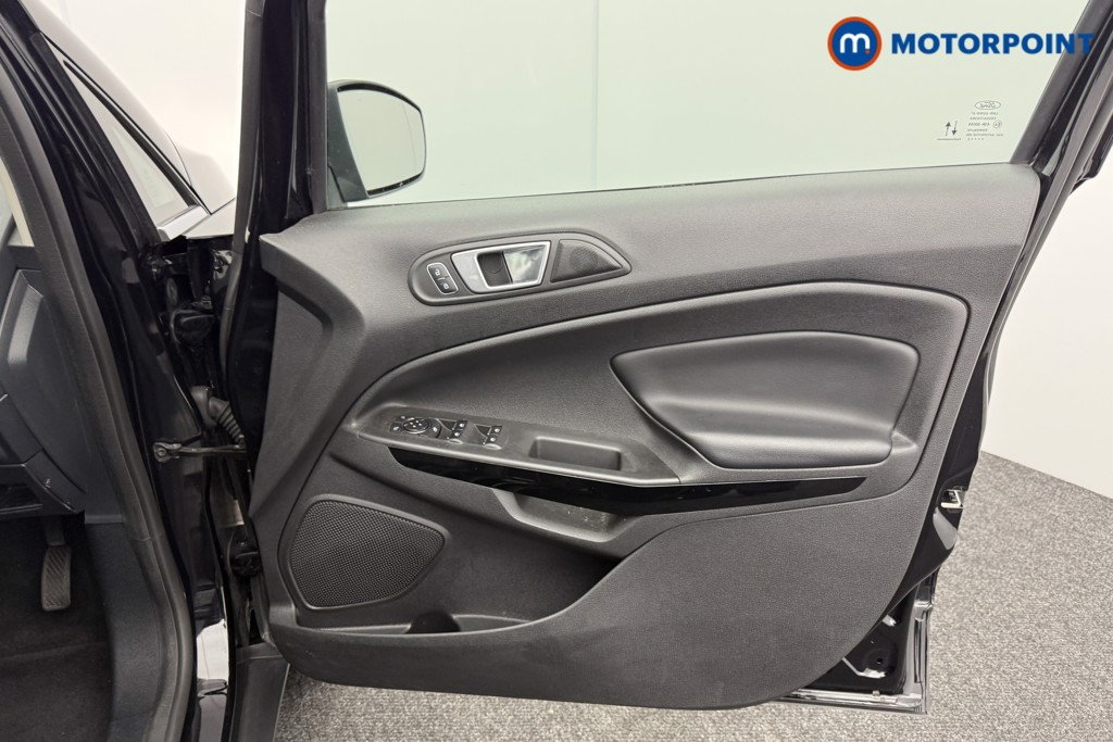 Ford Ecosport Titanium Manual Petrol SUV - Stock Number (1590358) - 17th supplementary image