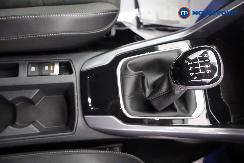 Volkswagen T-Roc Style Manual Petrol SUV - Stock Number (1590461) - 10th supplementary image