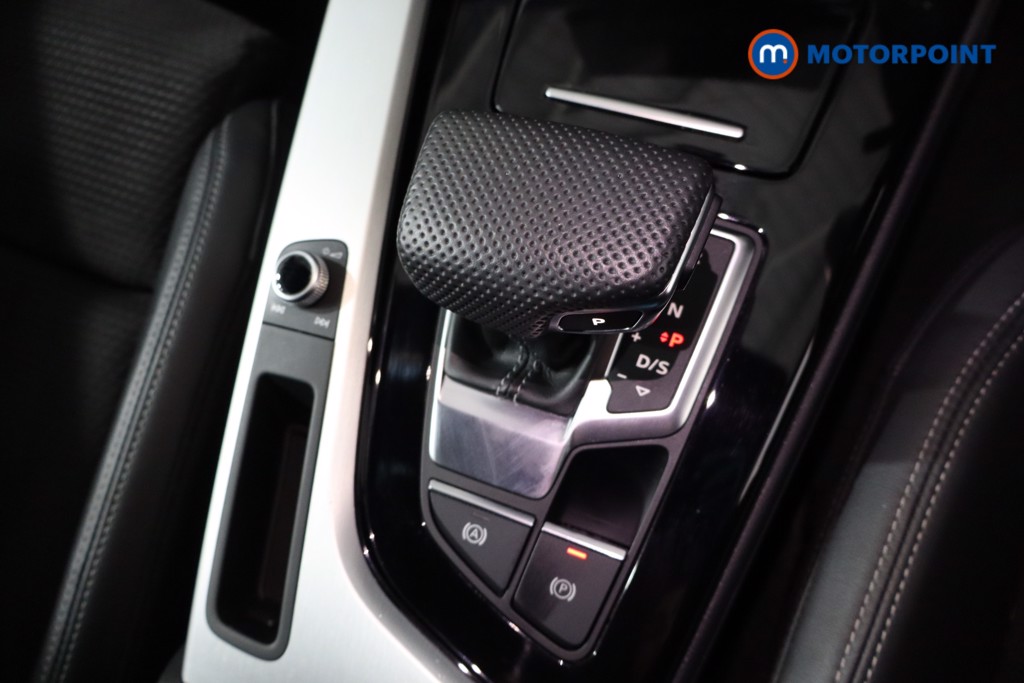 Audi A4 S Line Automatic Petrol Saloon - Stock Number (1590779) - 14th supplementary image
