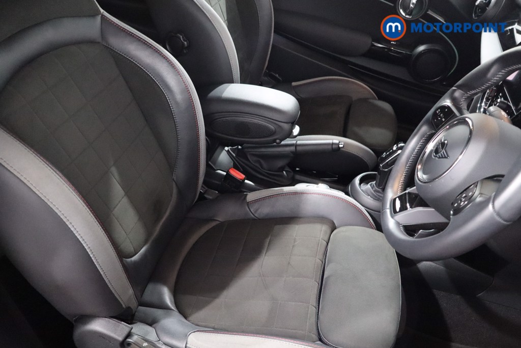Mini Hatchback Cooper Sport Automatic Petrol Hatchback - Stock Number (1590784) - 26th supplementary image