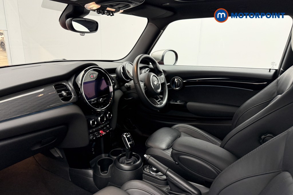 Mini Hatchback Cooper Exclusive Automatic Petrol Hatchback - Stock Number (1590824) - 3rd supplementary image
