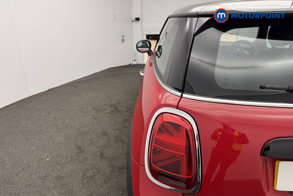 Mini Hatchback Cooper Exclusive Automatic Petrol Hatchback - Stock Number (1590824) - 4th supplementary image