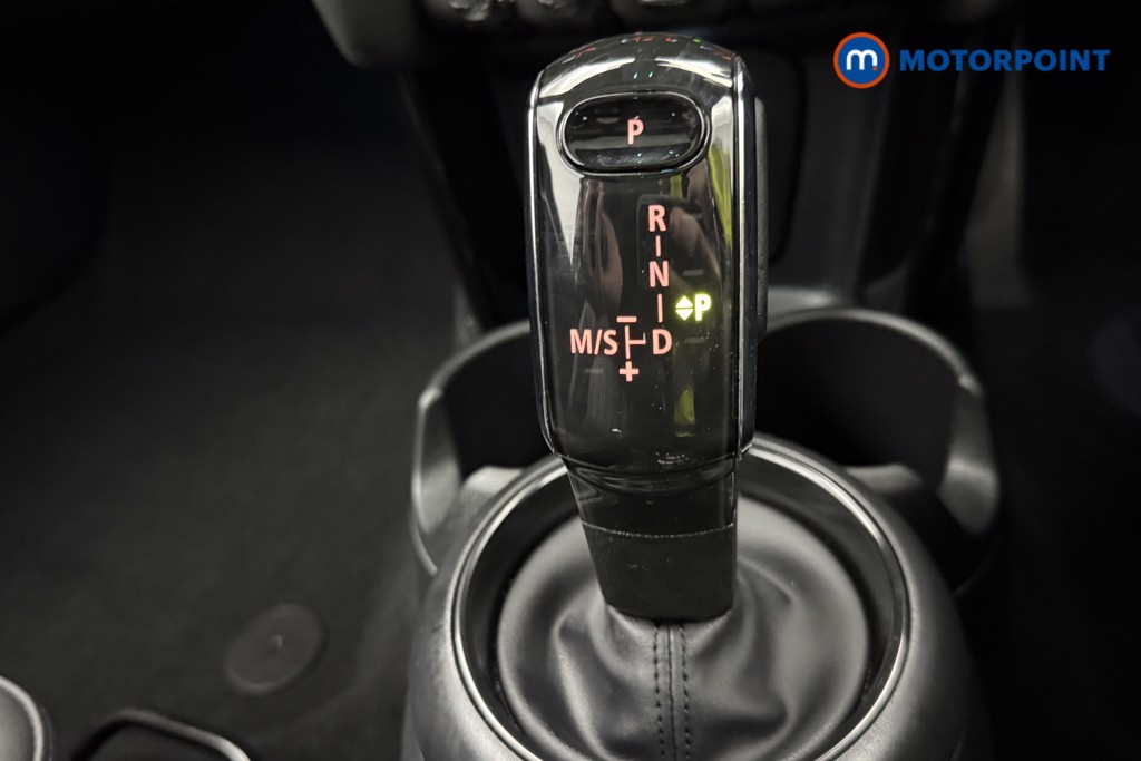 Mini Hatchback Cooper Exclusive Automatic Petrol Hatchback - Stock Number (1590824) - 14th supplementary image