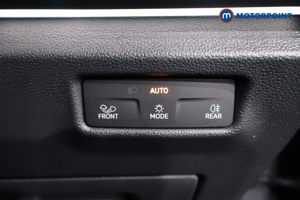 Volkswagen Tiguan Elegance Automatic Petrol SUV - Stock Number (1590878) - 20th supplementary image