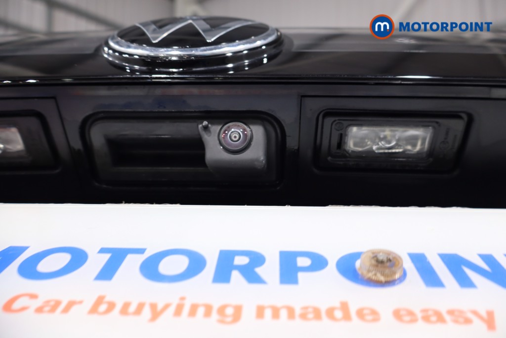 Volkswagen Tiguan Elegance Automatic Petrol SUV - Stock Number (1590878) - 38th supplementary image