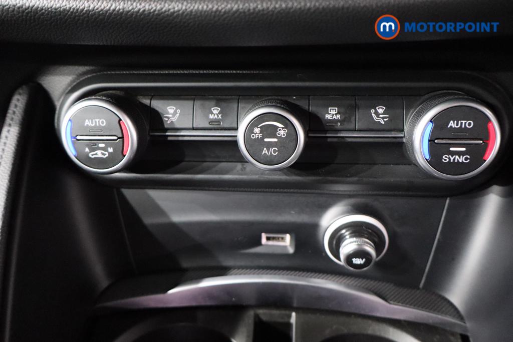 Alfa Romeo Stelvio Sprint Automatic Petrol SUV - Stock Number (1591153) - 13th supplementary image