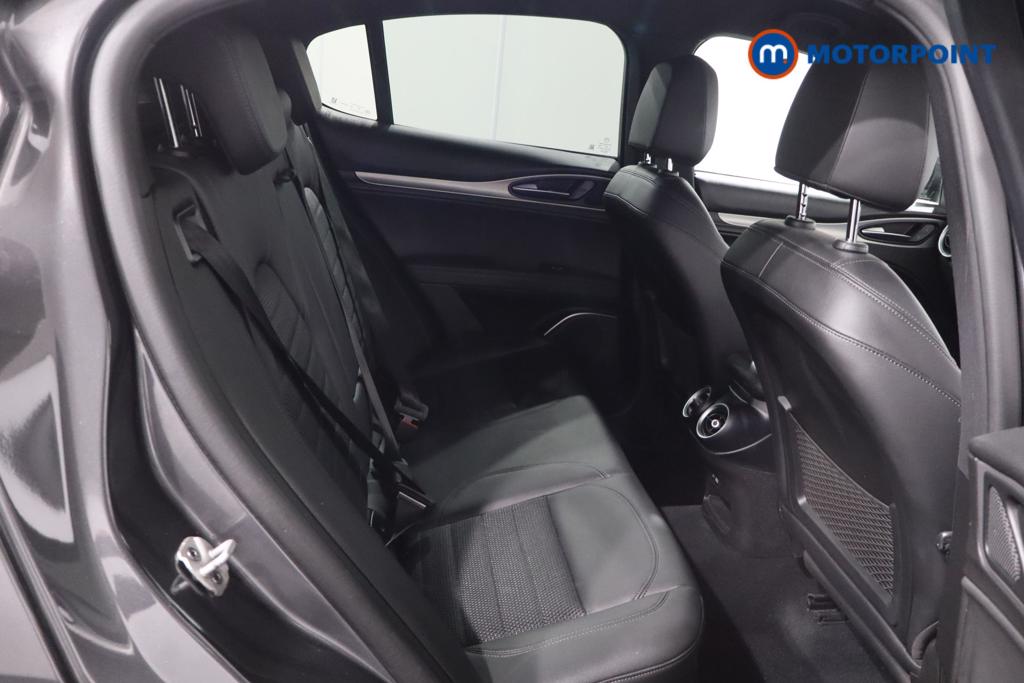 Alfa Romeo Stelvio Sprint Automatic Petrol SUV - Stock Number (1591153) - 18th supplementary image