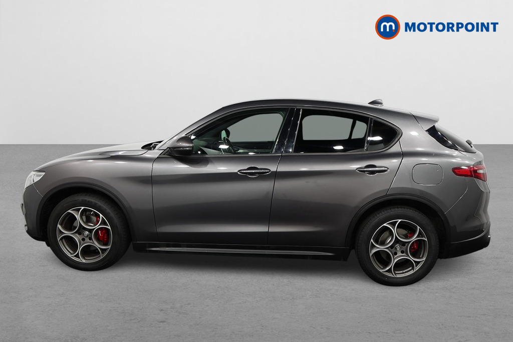 Alfa Romeo Stelvio Sprint Automatic Petrol SUV - Stock Number (1591153) - Passenger side