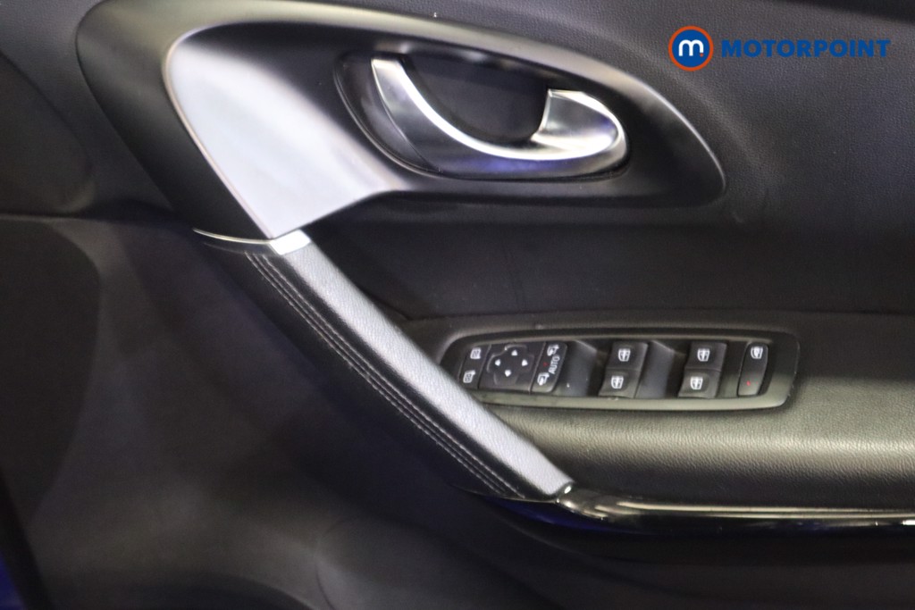 Renault Kadjar Iconic Manual Petrol SUV - Stock Number (1591444) - 14th supplementary image