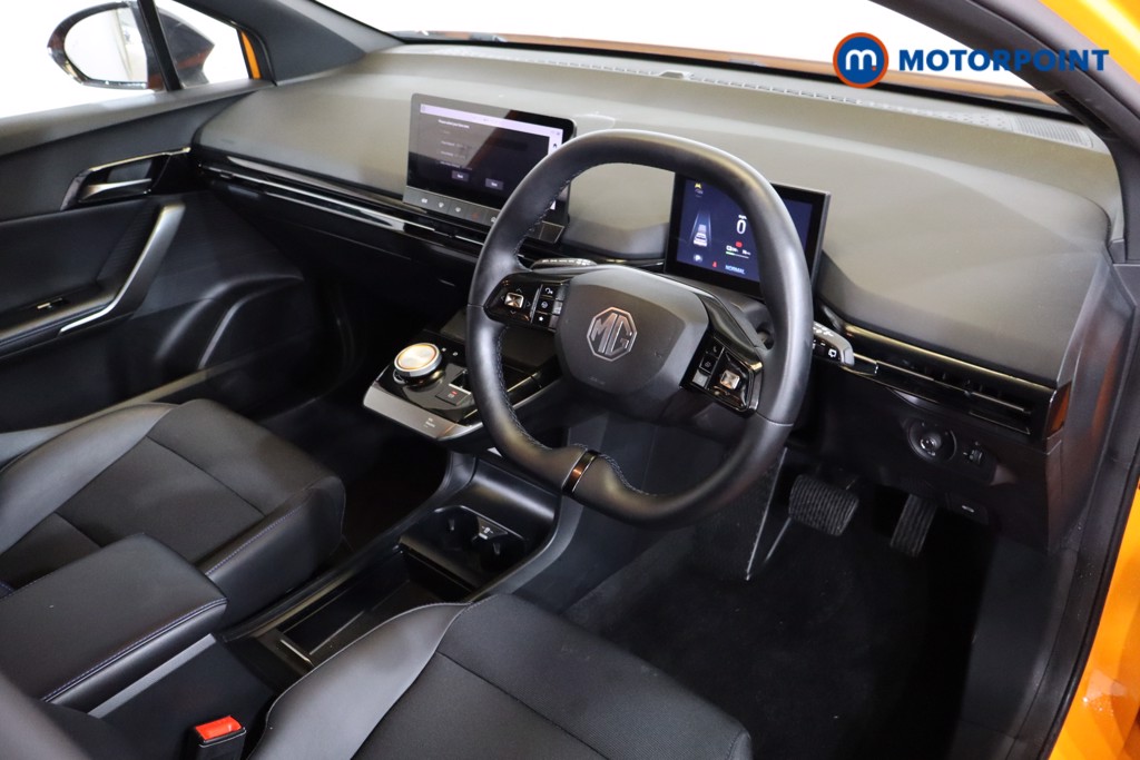 Mg Motor Uk MG4 Trophy Automatic Electric SUV - Stock Number (1591457) - 1st supplementary image