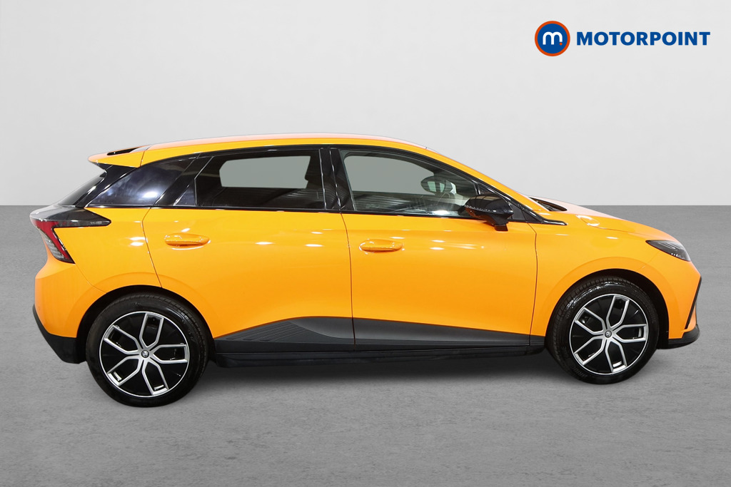 Mg Motor Uk MG4 Trophy Automatic Electric SUV - Stock Number (1591457) - Drivers side