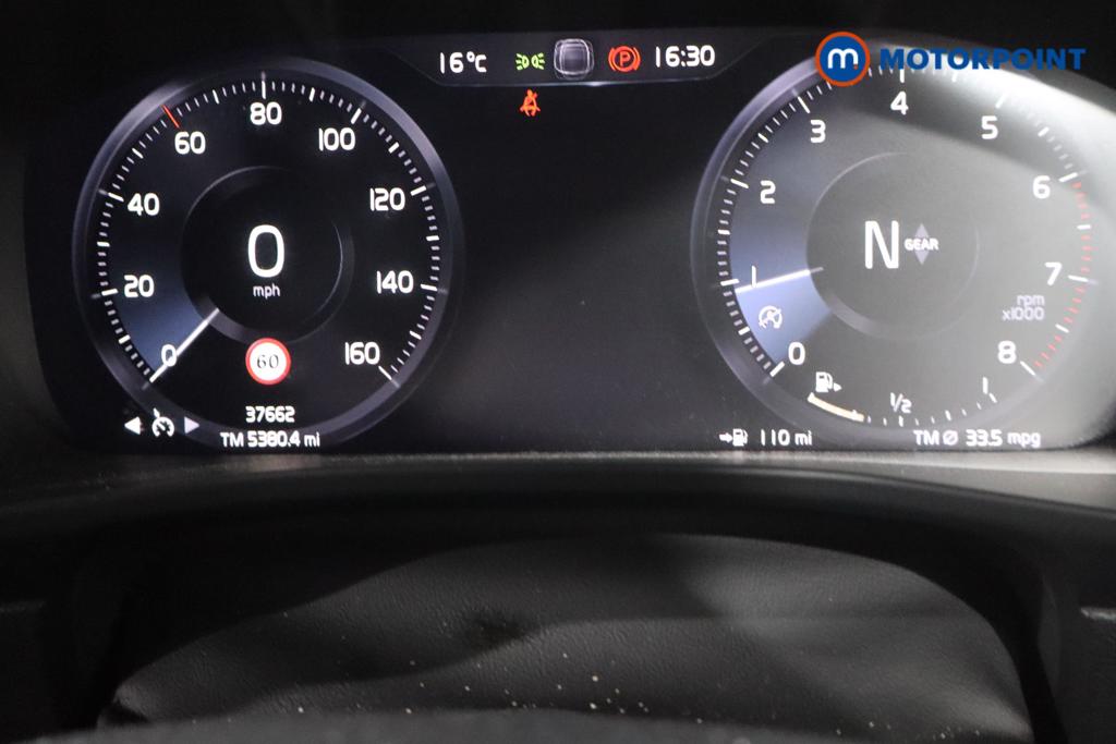 Volvo Xc40 R Design Manual Petrol SUV - Stock Number (1591768) - 5th supplementary image