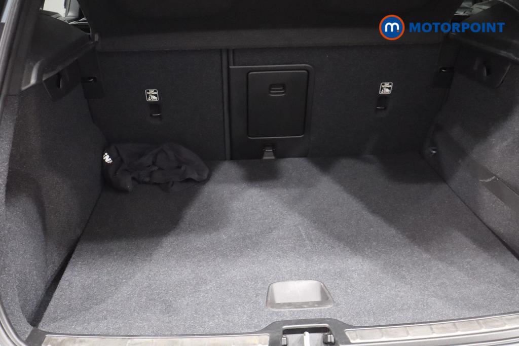 Volvo Xc40 R Design Manual Petrol SUV - Stock Number (1591768) - 23rd supplementary image