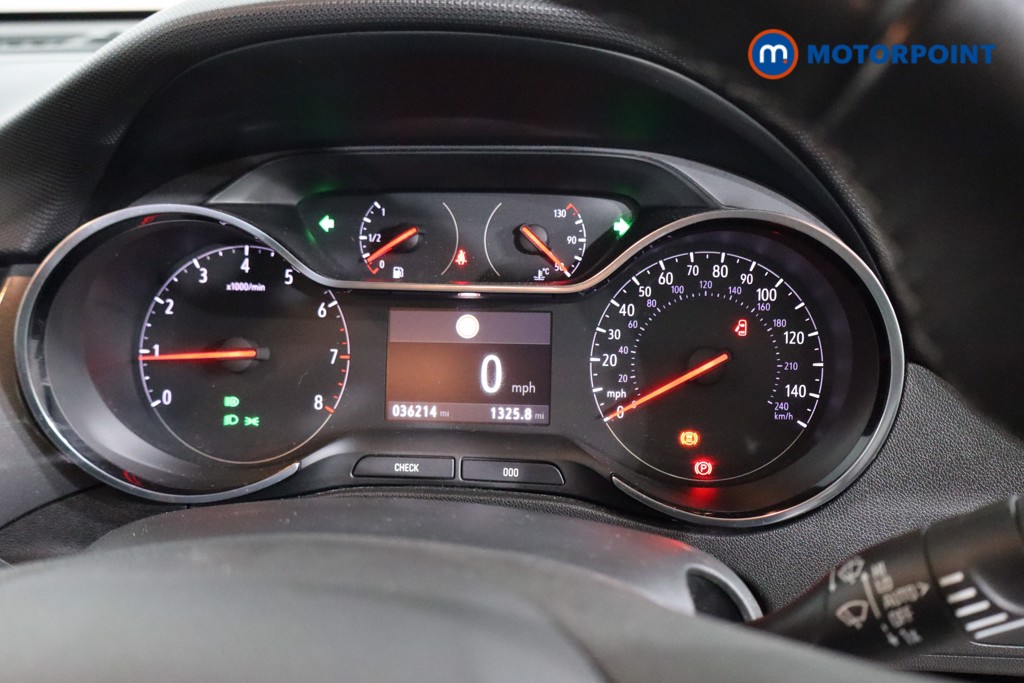 Vauxhall Crossland Ultimate Manual Diesel SUV - Stock Number (1545359) - 2nd supplementary image