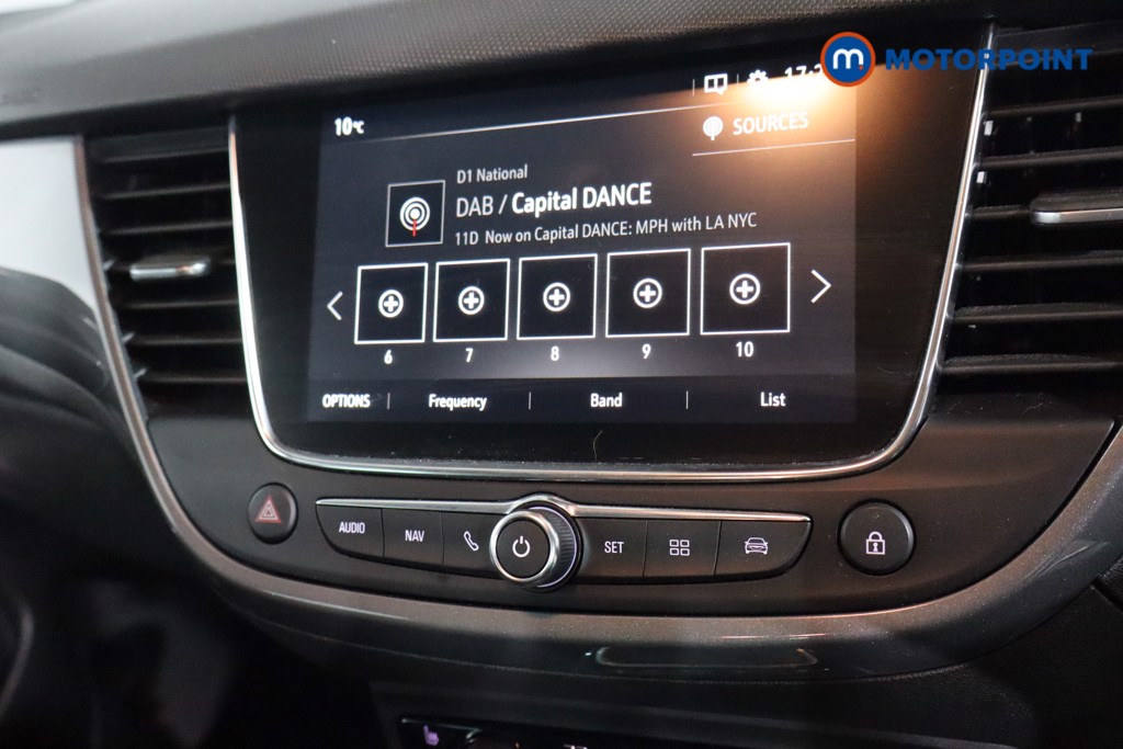 Vauxhall Crossland Ultimate Manual Diesel SUV - Stock Number (1545359) - 5th supplementary image