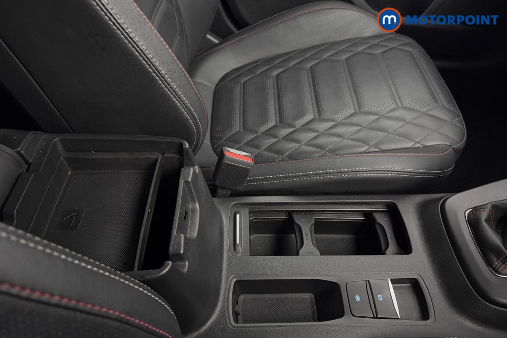 Ford Focus St-Line X Manual Petrol Hatchback - Stock Number (1553393) - 17th supplementary image