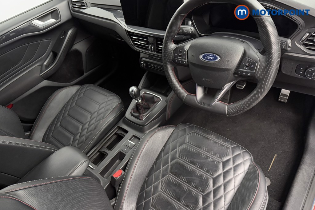 Ford Focus St-Line X Manual Petrol Hatchback - Stock Number (1553393) - 1st supplementary image