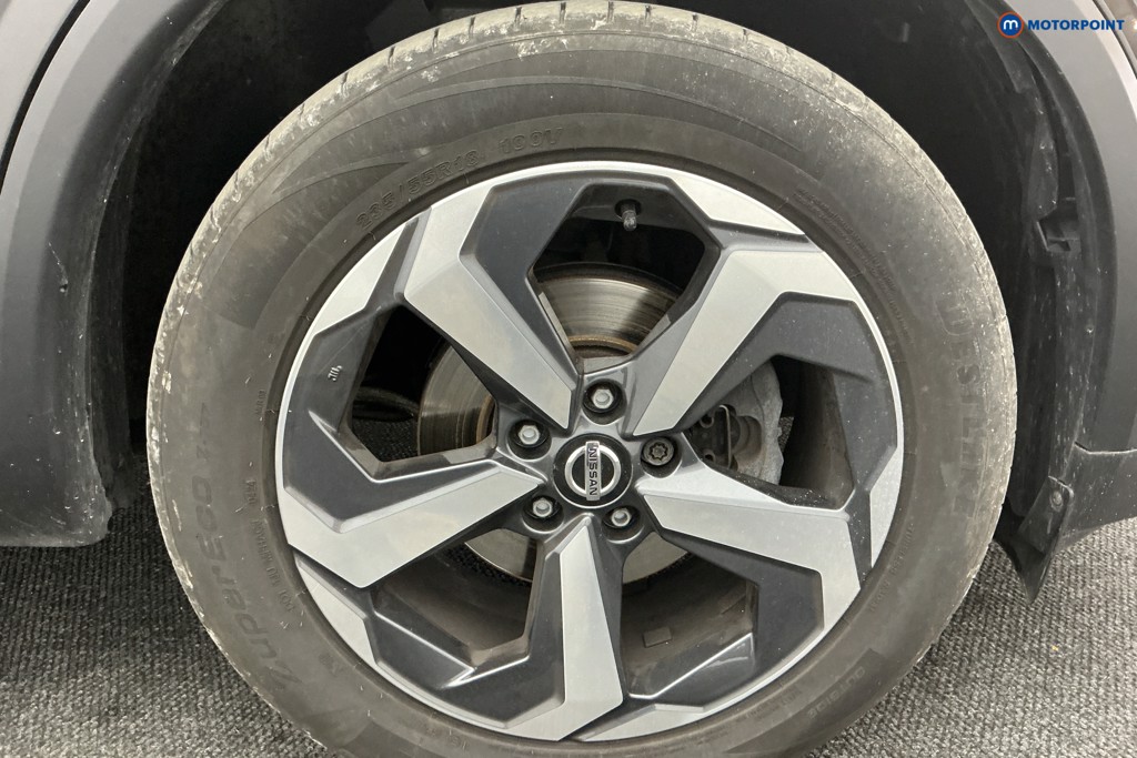 Nissan Qashqai N-Connecta Manual Petrol SUV - Stock Number (1566411) - 32nd supplementary image