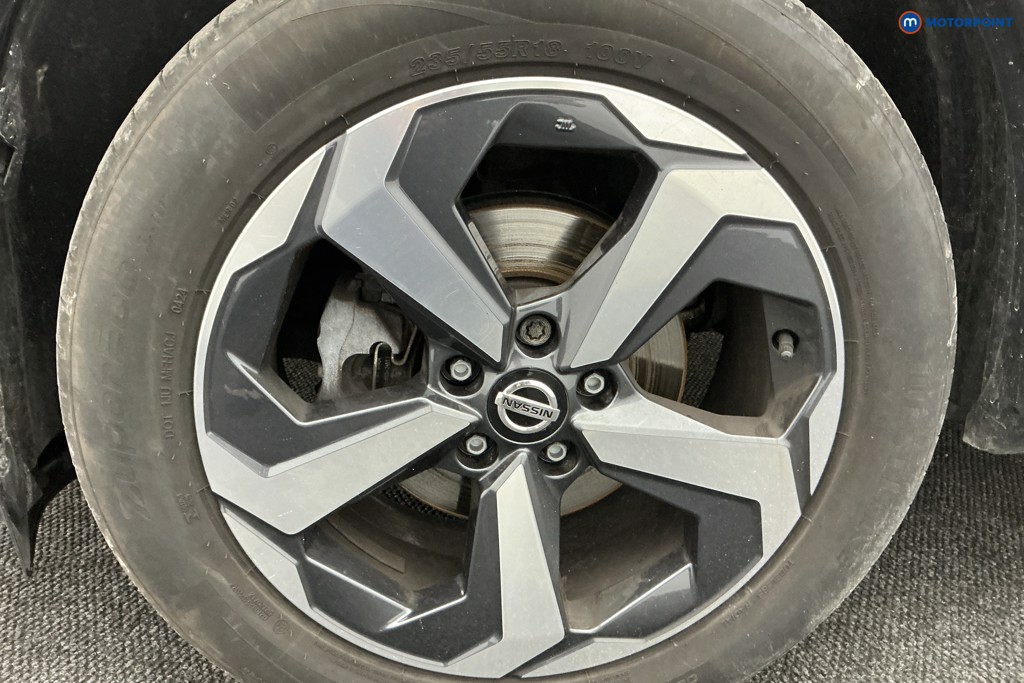 Nissan Qashqai N-Connecta Manual Petrol SUV - Stock Number (1566411) - 33rd supplementary image