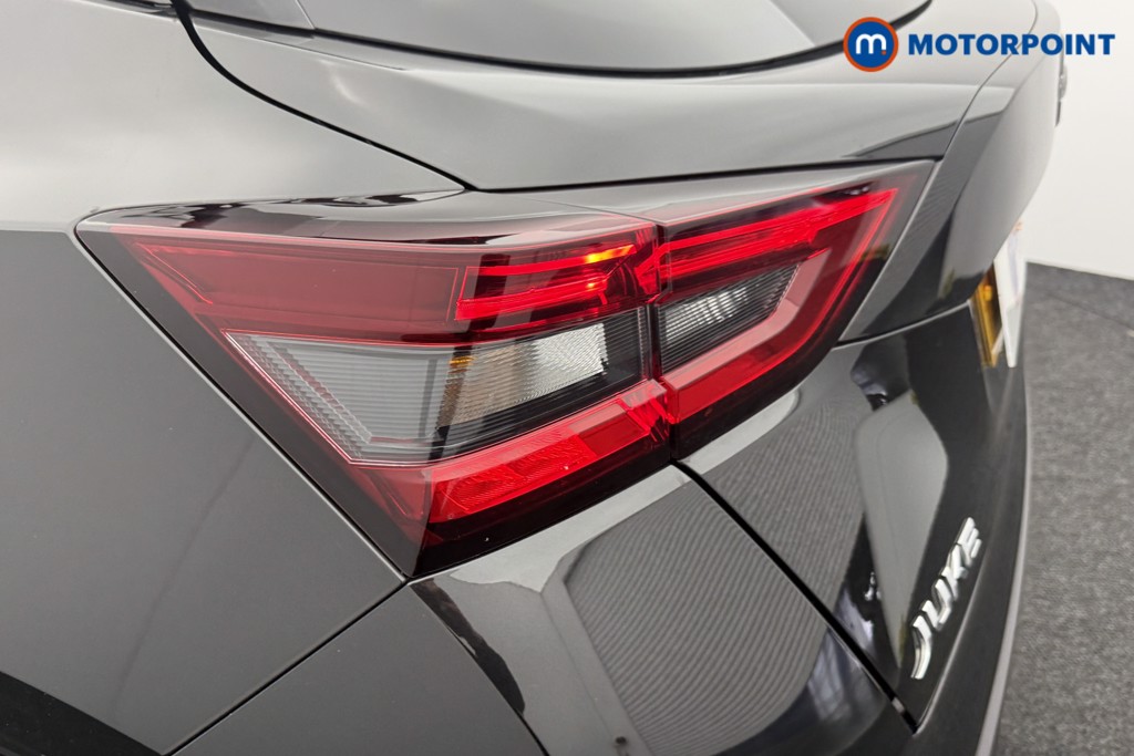 Nissan Juke N-Connecta Automatic Petrol SUV - Stock Number (1569839) - 25th supplementary image