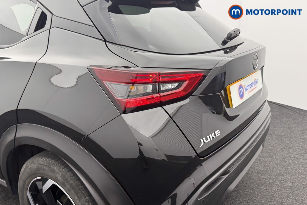Nissan Juke N-Connecta Automatic Petrol SUV - Stock Number (1569839) - 26th supplementary image