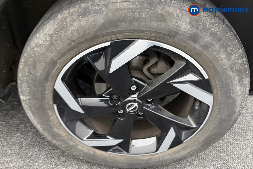 Nissan Juke N-Connecta Automatic Petrol SUV - Stock Number (1569839) - 30th supplementary image