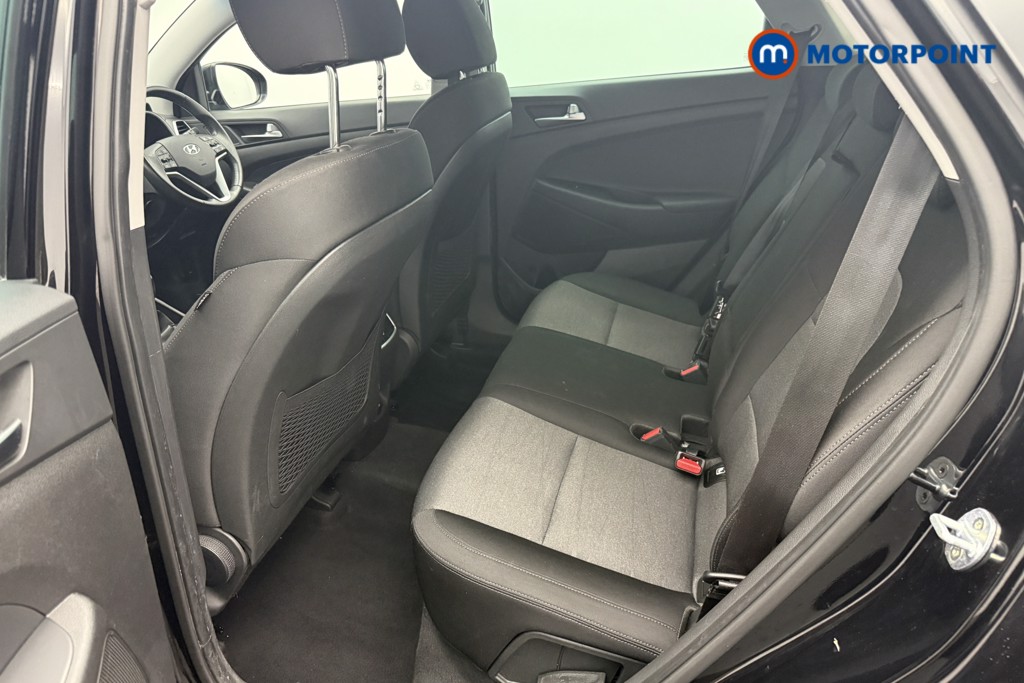 Hyundai Tucson Se Nav Manual Petrol SUV - Stock Number (1571183) - 4th supplementary image