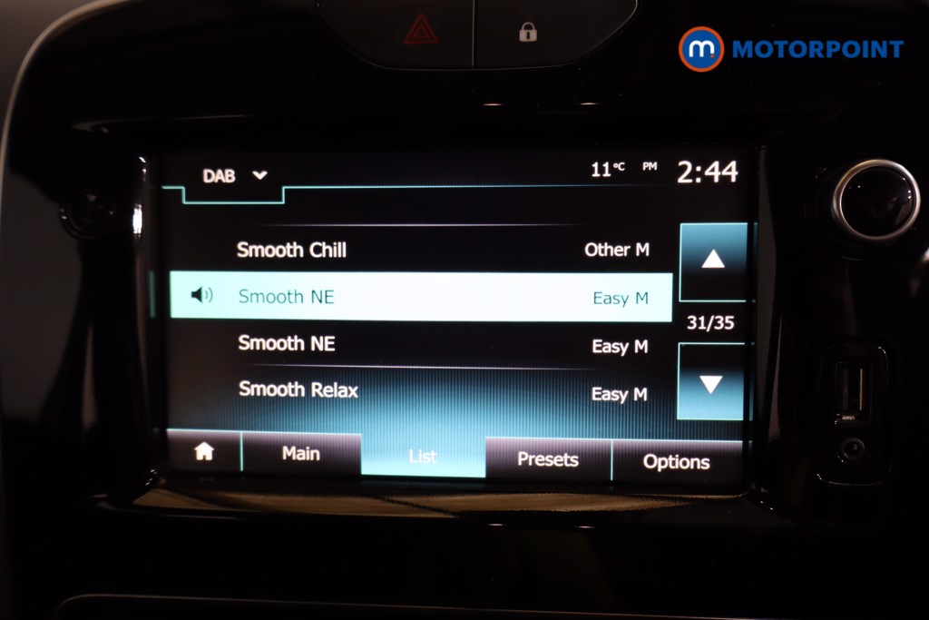 Renault Clio Gt Line Manual Petrol Hatchback - Stock Number (1573758) - 5th supplementary image