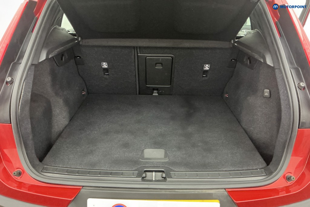 Volvo Xc40 Core Automatic Petrol Plug-In Hybrid SUV - Stock Number (1576481) - 3rd supplementary image