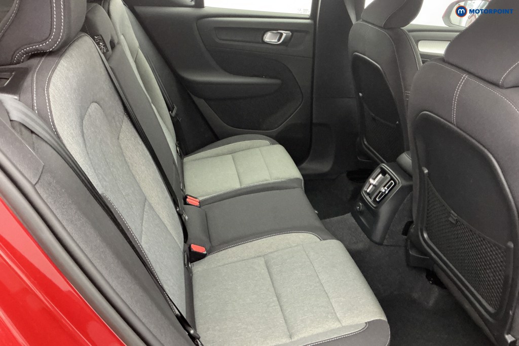 Volvo Xc40 Core Automatic Petrol Plug-In Hybrid SUV - Stock Number (1576481) - 4th supplementary image