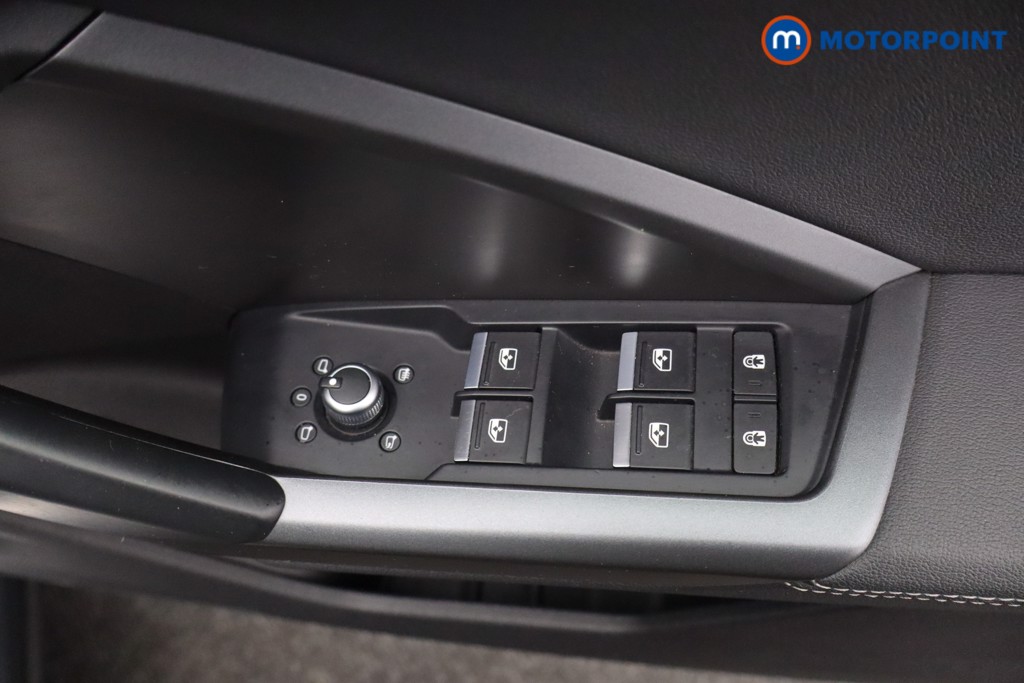 Audi Q3 S Line Automatic Diesel SUV - Stock Number (1578277) - 17th supplementary image