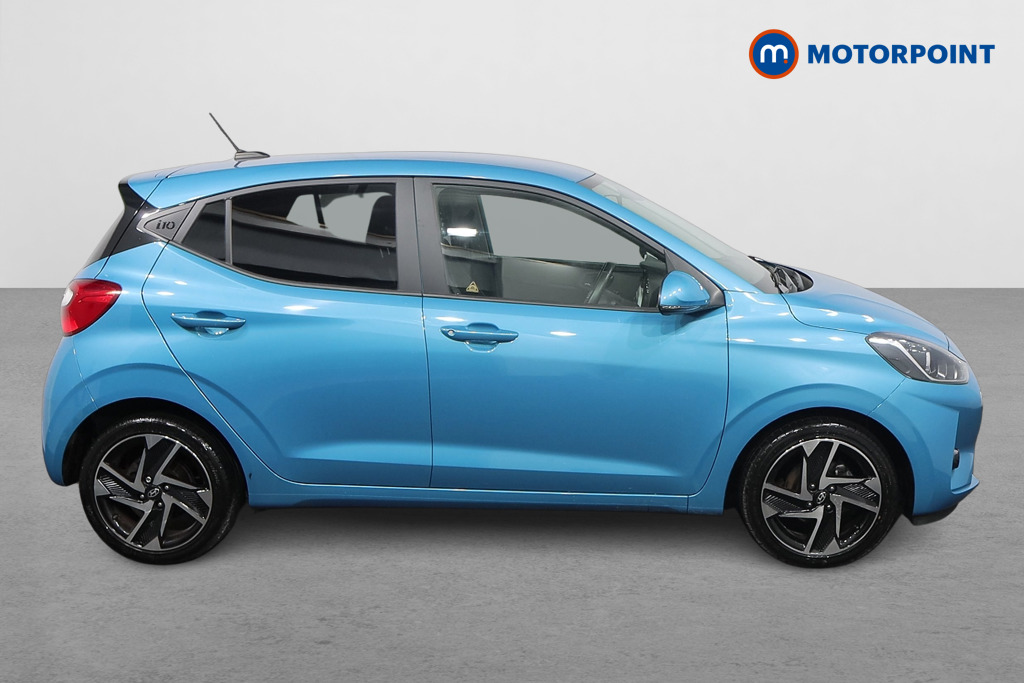 Hyundai I10 Premium Automatic Petrol Hatchback - Stock Number (1579910) - Drivers side