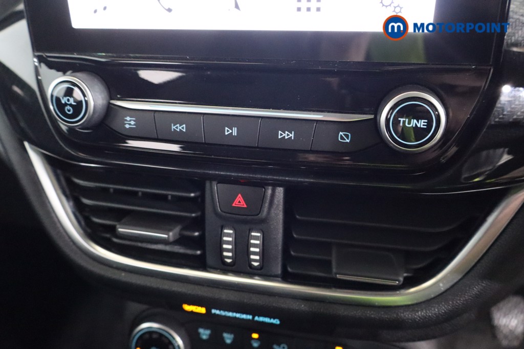Ford Fiesta Active X Manual Petrol Hatchback - Stock Number (1582087) - 10th supplementary image