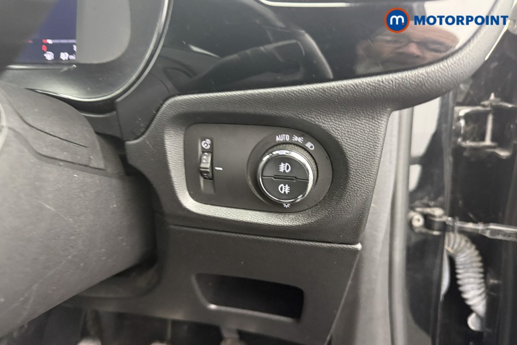 Vauxhall Corsa Ultimate Manual Petrol Hatchback - Stock Number (1582116) - 14th supplementary image