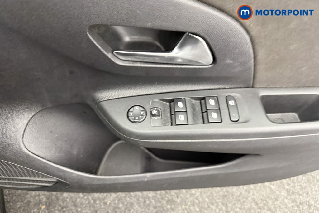 Vauxhall Corsa Ultimate Manual Petrol Hatchback - Stock Number (1582116) - 15th supplementary image