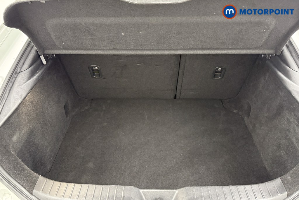 Mazda 3 Exclusive-Line Manual Petrol Hatchback - Stock Number (1583572) - 28th supplementary image