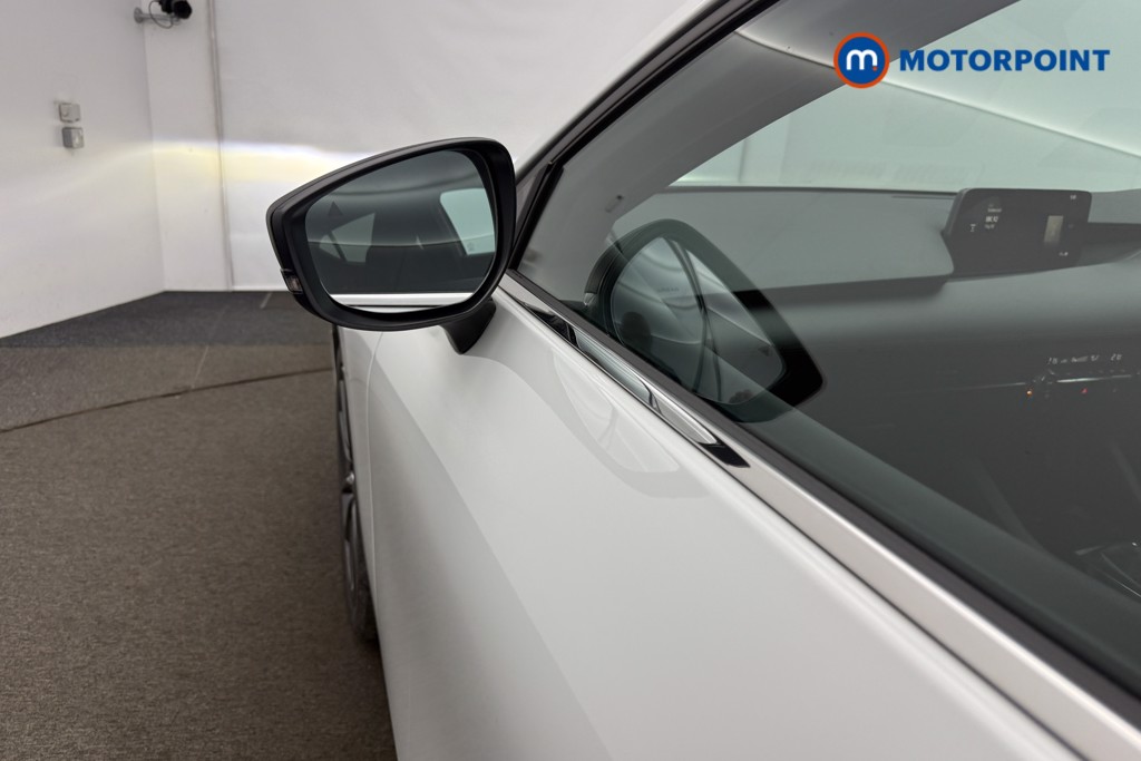 Mazda 3 Exclusive-Line Manual Petrol Hatchback - Stock Number (1583577) - 29th supplementary image