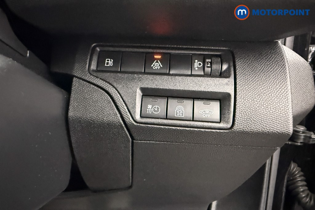 Peugeot 3008 Allure Automatic Petrol Plug-In Hybrid SUV - Stock Number (1583588) - 14th supplementary image