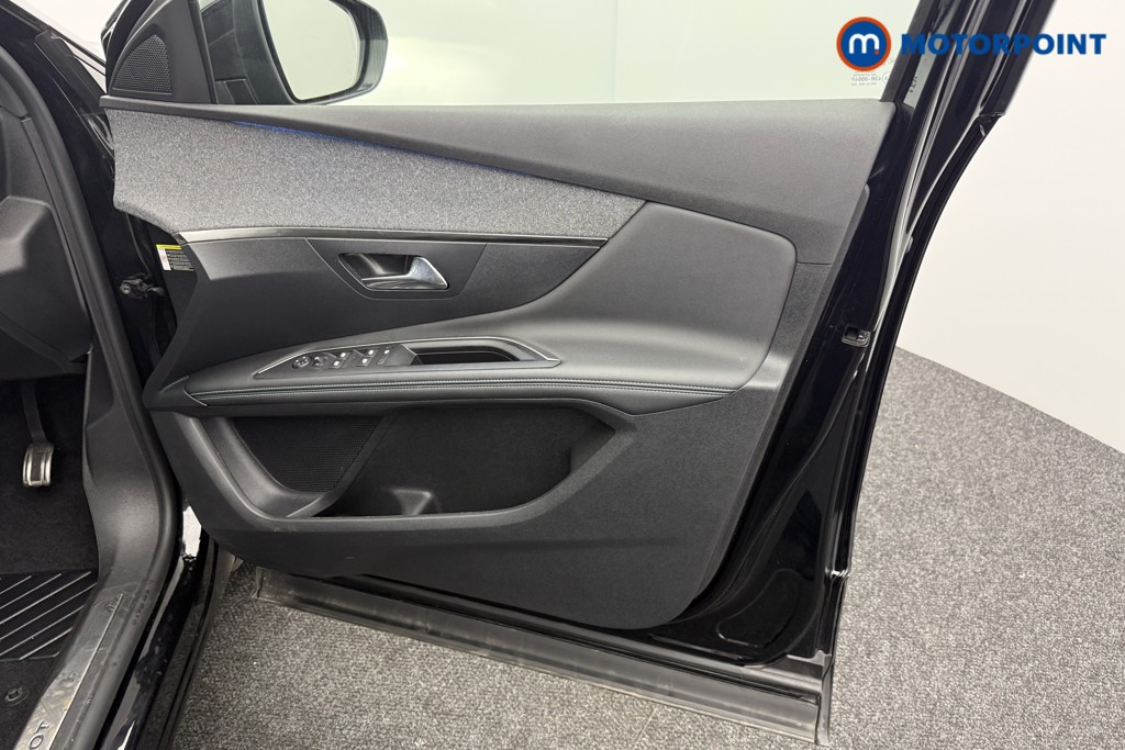 Peugeot 3008 Allure Automatic Petrol Plug-In Hybrid SUV - Stock Number (1583588) - 16th supplementary image