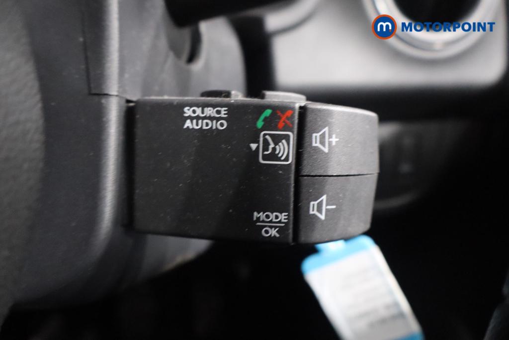 Dacia Sandero Comfort Manual Petrol Hatchback - Stock Number (1583824) - 10th supplementary image