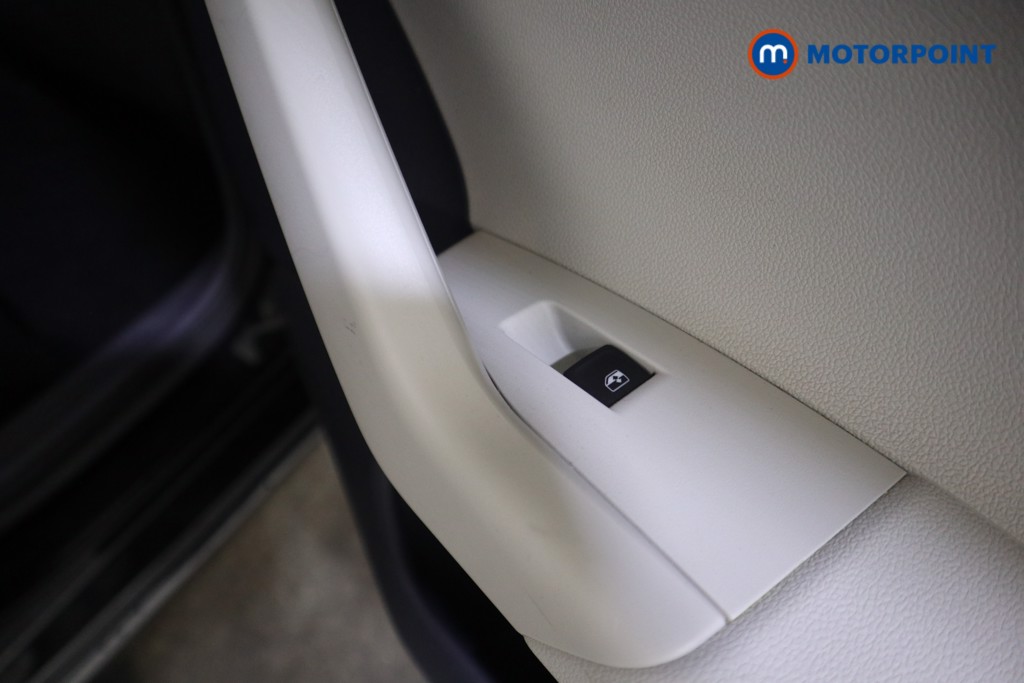 Volkswagen Polo Beats Manual Petrol Hatchback - Stock Number (1583950) - 19th supplementary image