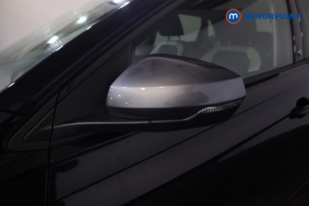 Volkswagen Polo Beats Manual Petrol Hatchback - Stock Number (1583950) - 30th supplementary image